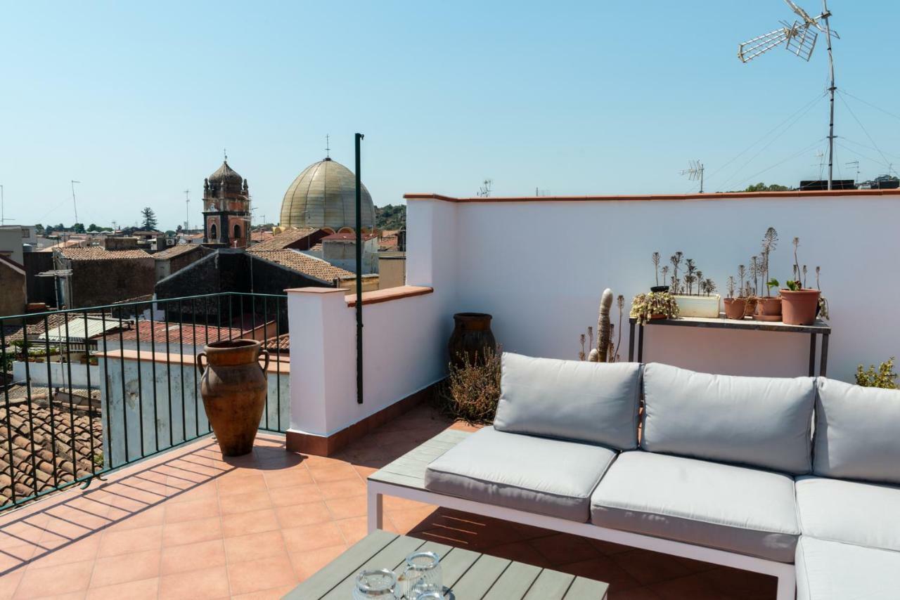 Apartamento La Terrazza Dei Normanni Aci Castello Exterior foto
